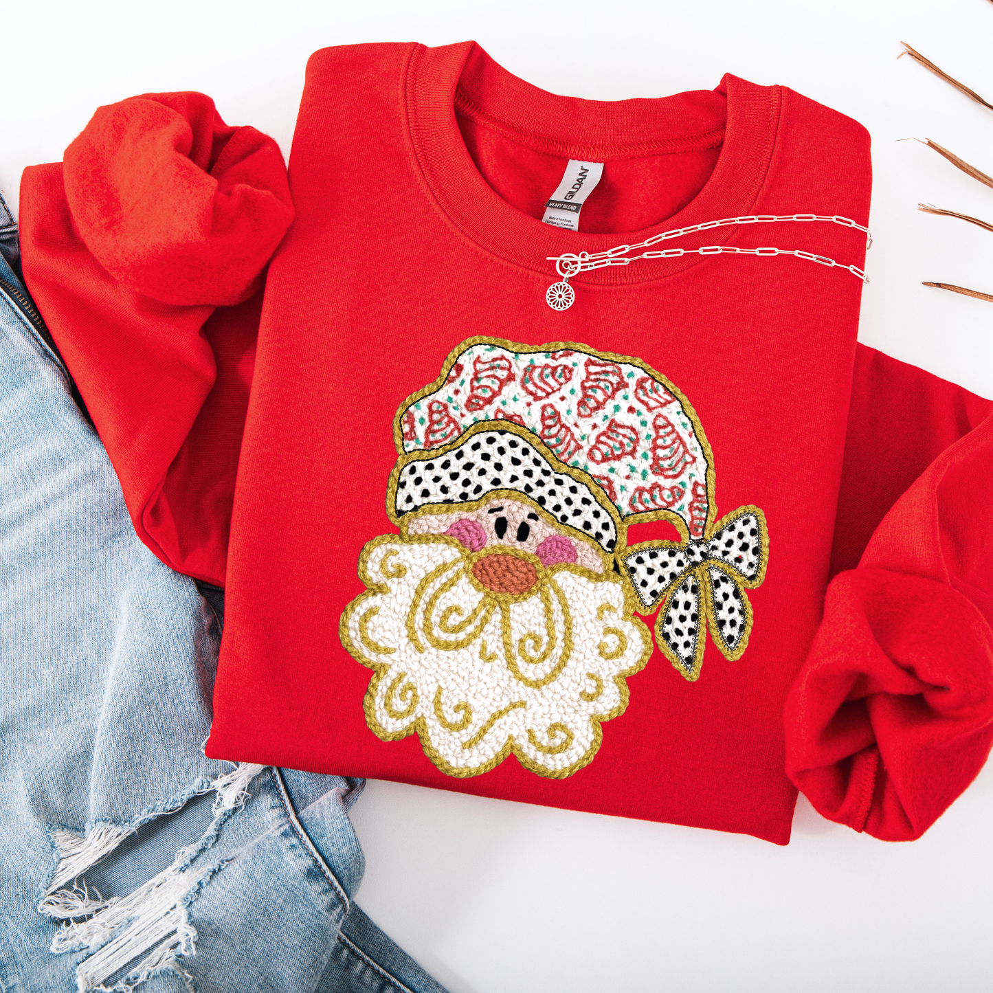 Yarn Tree Cake Santa